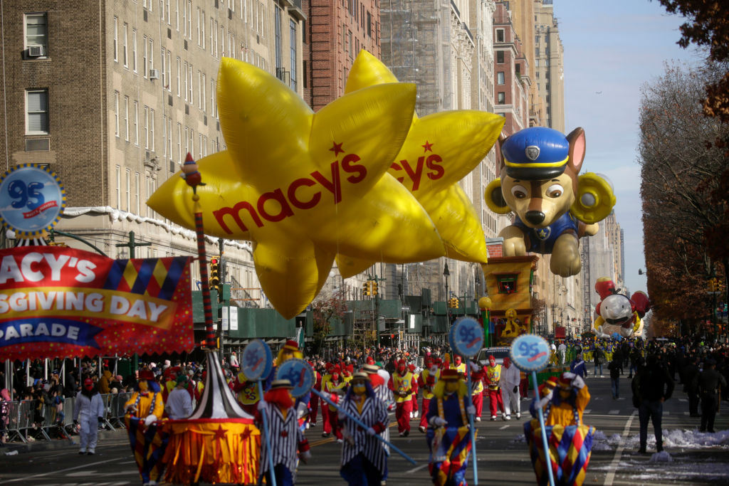 Un desfile por Nueva York con globos gigantes 